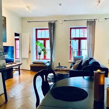 Apartamento Stylish Aprtm W Parking